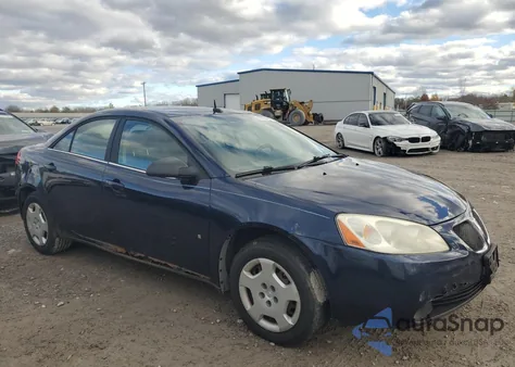 2008 Pontiac G6 Value Leader z USA, uszkodzony, nr VIN 1G2ZF57B884124469